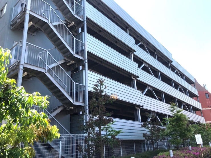 立体駐車場です