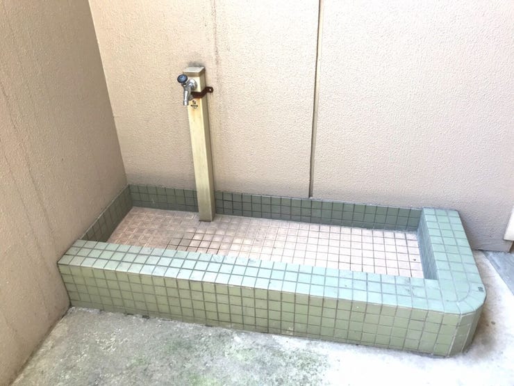 外に洗い場あります!