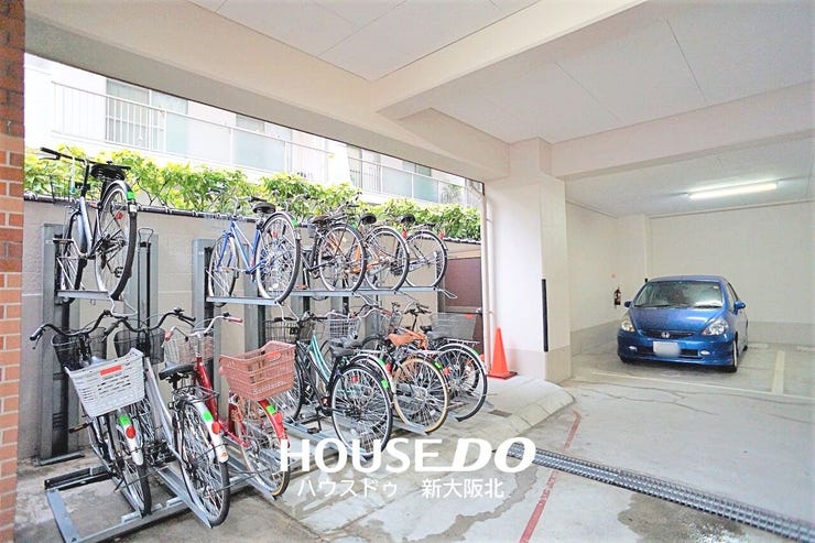 ■駐輪場・・・1台目月額200円、2台目月額400円、3台目月額800円※要ステッカー(無償)