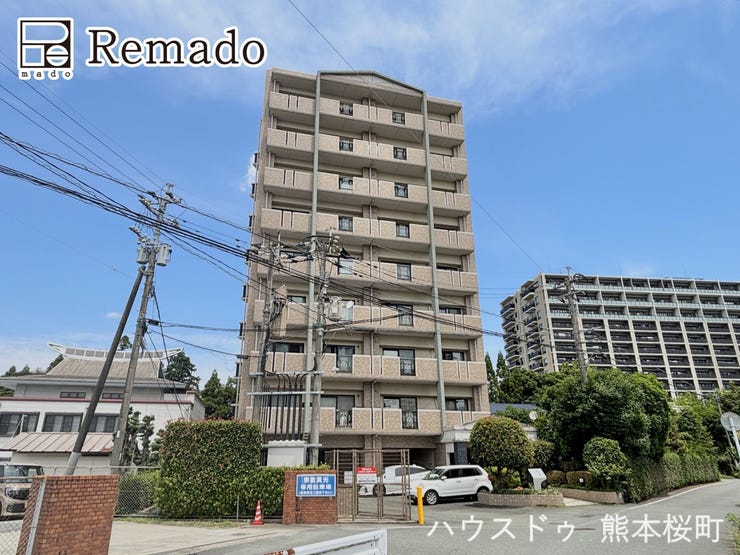【外観】
■家の印象を決める「顔」■街並みに美しく調和しながら、帰るたびに誇らしく思える、あなたのためのシンボルです。