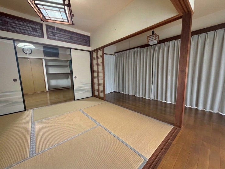 広縁のある和室♪庭に面し大きな掃き出し窓があるので明るく気持ちよいですよ♪