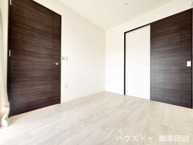 ■5帖洋室■心からリラックスできる静けさ、上質な眠りで、毎日をリセットします。明日への活力を養う空間です。
