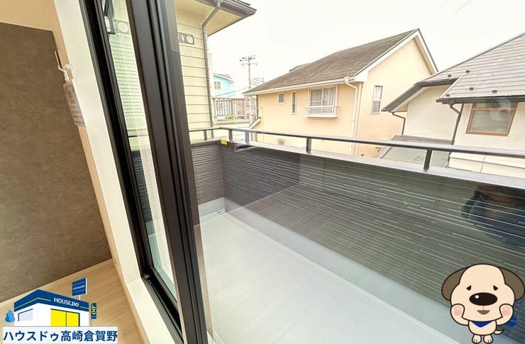 空を近くに感じられるバルコニー♪朝の光を浴びながら気持ちよく1日をスタートできそうです。