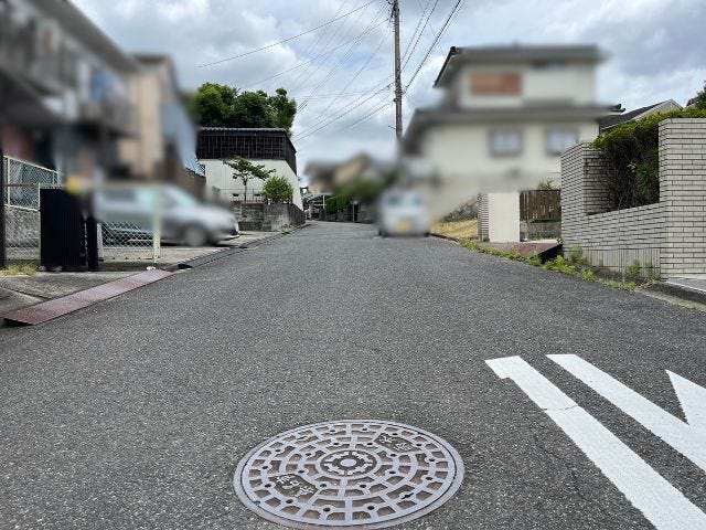 ●北側前面道路●道路からの視線を気にせずプライバシーが保てます