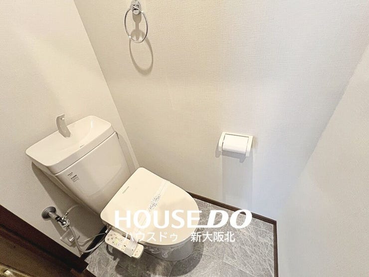 ■トイレが2カ所に設置されているので、ご家族の多い方にもオススメです!
■朝の混みやすい時間帯や、風邪などでトイレを使い分けたいときにも便利です!