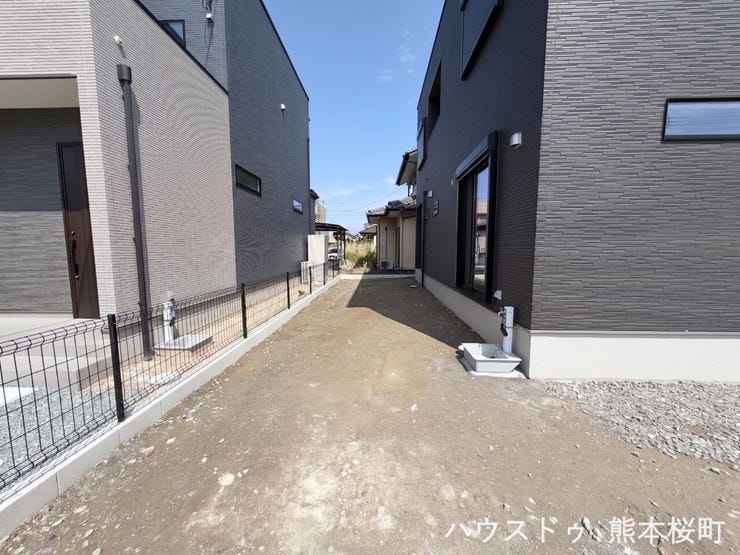 ■遊びと安らぎの多目的空間■子どもが安全に遊べ、ペットと触れ合い、大人も自然に癒やされる、暮らしを彩るスペースです。