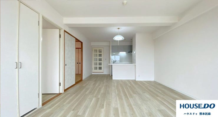 奥の建具の模様がおしゃれです♪