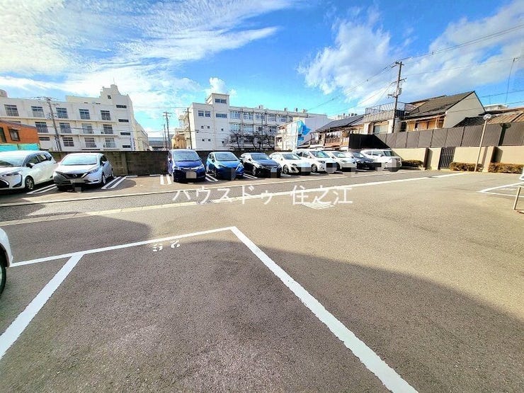 ★駐輪場も区画数はたくさんございます。空き状況の確認はお気軽にお申し付け下さい。