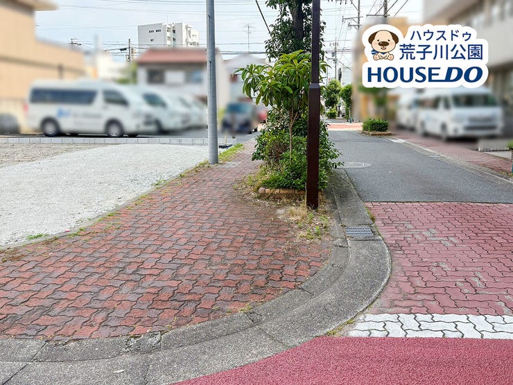 西側道路