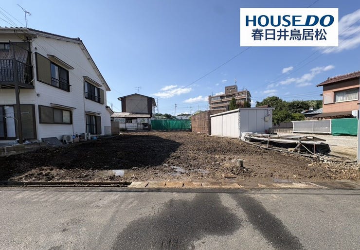 【外観】
◇外観写真◇
敷地面積69坪超の土地の登場です!南道路の整形地♪建築条件なくお好きなハウスメーカーで建築可能♪建てたいお家の希望が叶えられる広さがあります。間口広くプランも考えやすいですね。