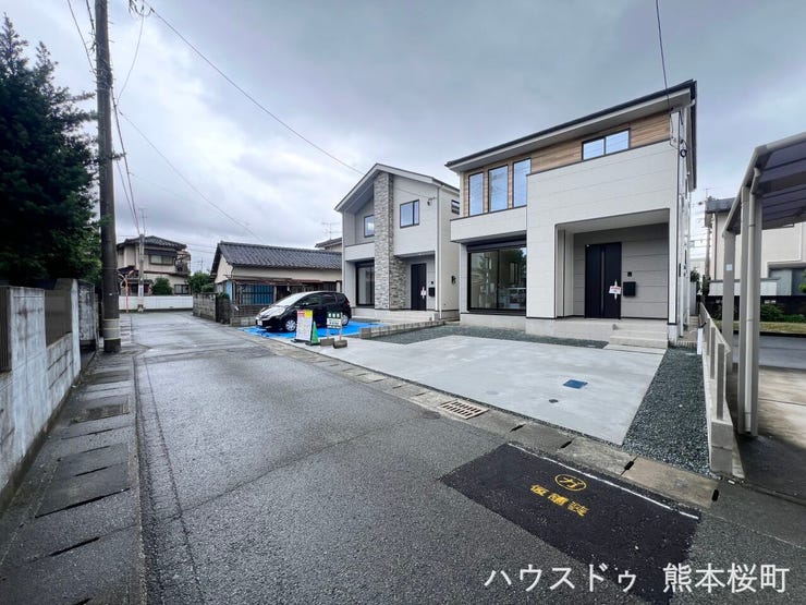 ■理想を叶える新しい暮らしの舞台■高いデザイン性と機能性を兼ね備えた住まい。ここで、家族の新しい物語が始まります。