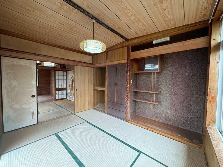 客間や家事スペース、お子さまの遊び場としても多用途に活躍します