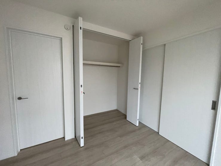 ◇クローゼット◇ 同仕様
全居室収納付き♪
お部屋がスッキリとお使いいただけます♪