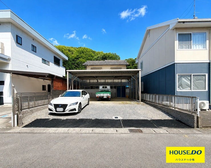 【外観】
【小牧市堀の内1丁目】
約34.36坪の土地!
建築条件なしのため、お好きなハウスメーカーで自由にプランニングできます♪
家族の夢を形に、暮らしのスタイルに合わせたマイホームづくりを楽しめます!