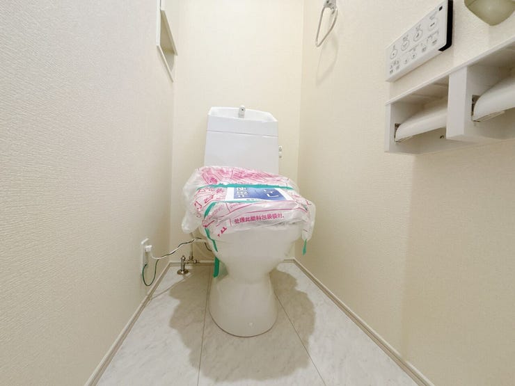 ウォシュレット付きトイレです。