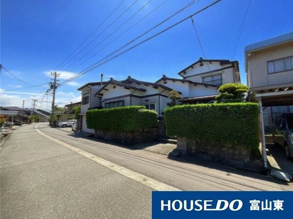 【外観】
現況建物ありですが、売主負担で解体いたします!