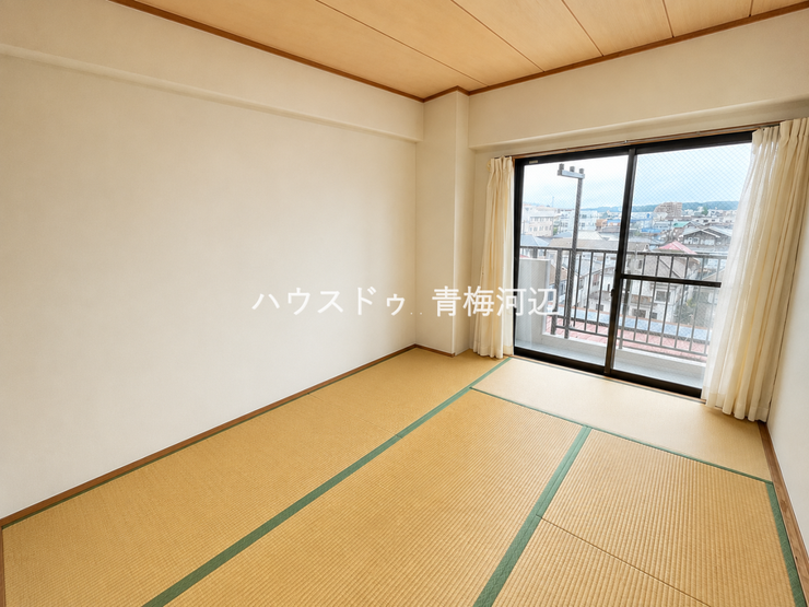 和室:南向きで過ごしやすい空間です。畳の香りと和の空間でリラックスできそうですね◎※一部CG家具消し加工処理をしています。