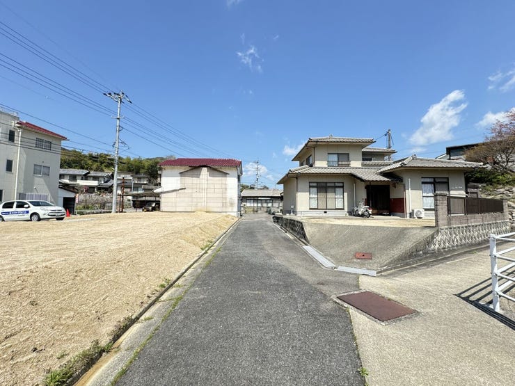 西側道路