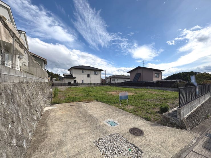 お好きなハウスメーカーや工務店で建築可能です!