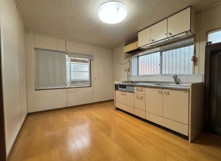 ※家具・小物はCG・AI処理により消去しています。