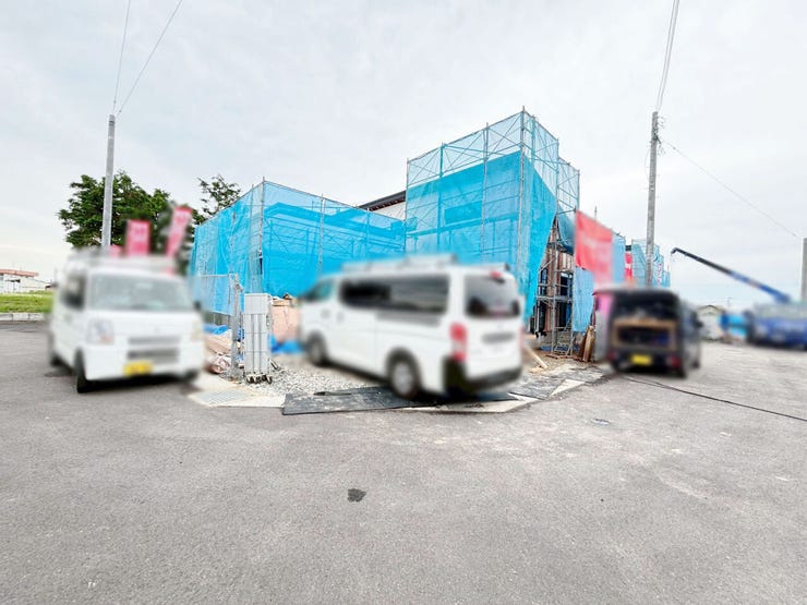 平屋♪ロフトあり♪勾配天井で開放感あるリビング♪行橋市泉中央新築戸建て◎駐車場◎ファミリークローク