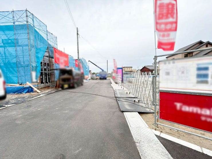 平屋♪ロフトあり♪勾配天井で開放感あるリビング♪行橋市泉中央新築戸建て◎駐車場◎ファミリークローク