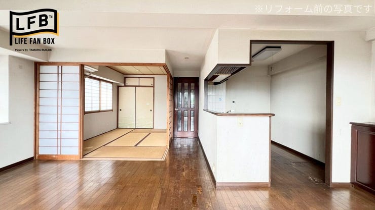 来客時は奥の和室の障子を閉め切って使用することもできます♪