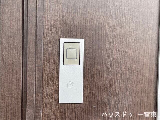 【スマートキー】防犯対策にも効果的!鍵を使用せずに施錠開錠がスムーズに行える非接触型の錠前システムです。