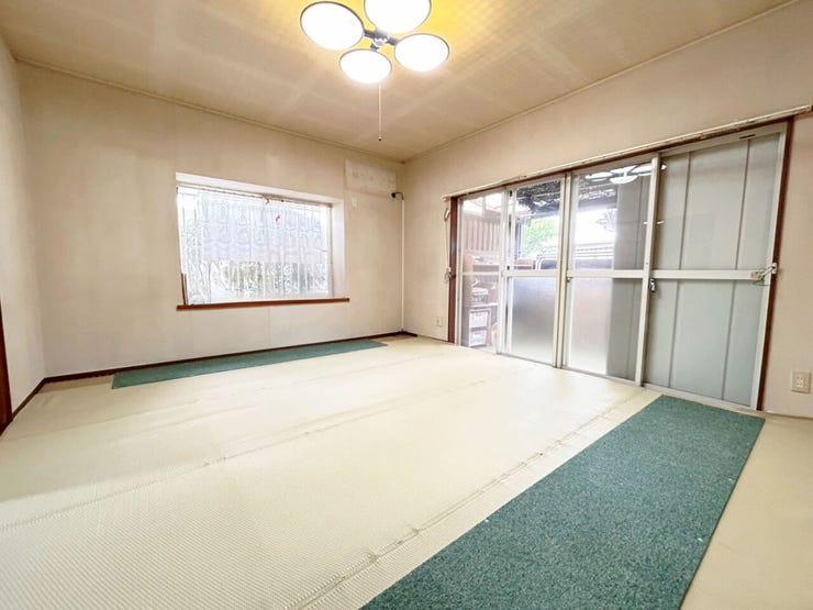 小倉南区上吉田 中古戸建て♪バス停徒歩5分♪ドラッグストア・コンビニ徒歩14分♪