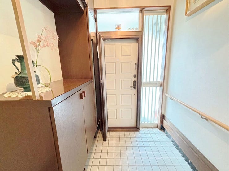 小倉南区上吉田 中古戸建て♪バス停徒歩5分♪ドラッグストア・コンビニ徒歩14分♪