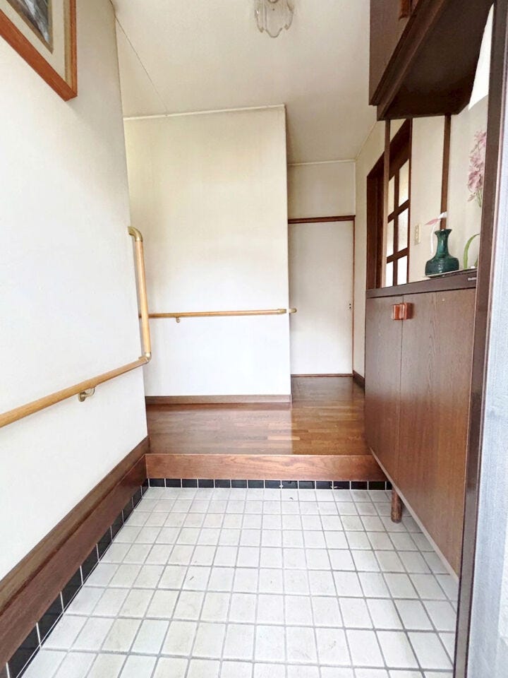 小倉南区上吉田 中古戸建て♪バス停徒歩5分♪ドラッグストア・コンビニ徒歩14分♪