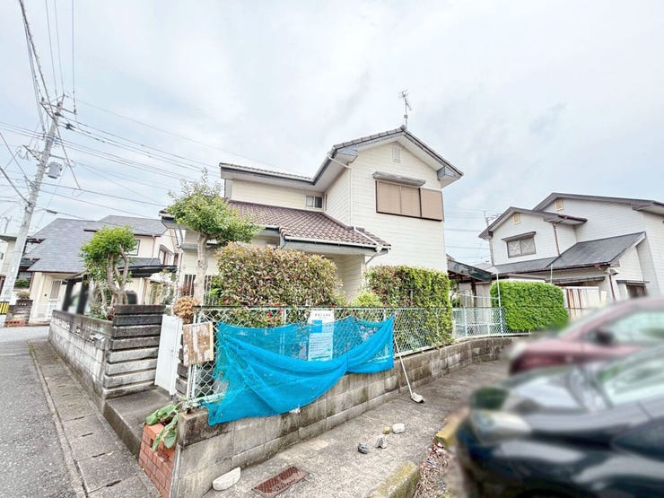 小倉南区上吉田 中古戸建て♪バス停徒歩5分♪ドラッグストア・コンビニ徒歩14分♪