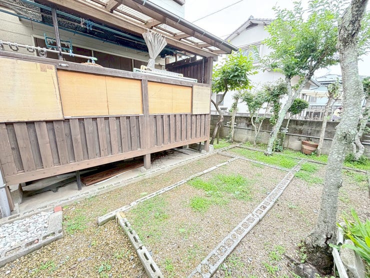 小倉南区上吉田 中古戸建て♪バス停徒歩5分♪ドラッグストア・コンビニ徒歩14分♪