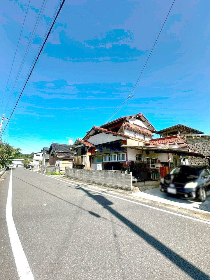 小倉南区長野東町 売土地 土地面積約146坪♪角地♪コンビニまで徒歩約4分♪前面道路幅員6m以上♪