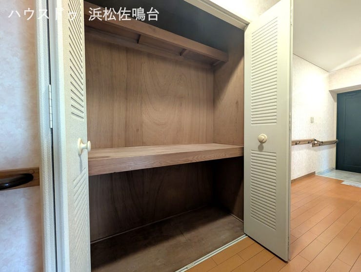 廊下収納