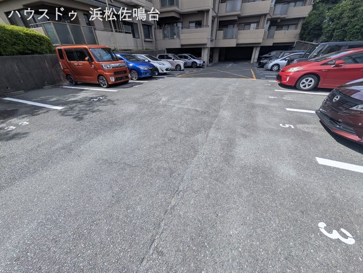 全戸平置き駐車