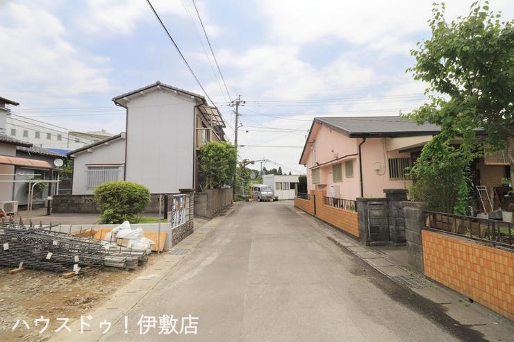 西伊敷１丁目 新築戸建 【前面道路】
南側前面道路、東方面
交通量少なめです