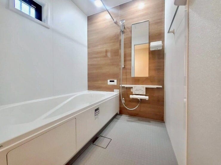 【Bathroom】リラックスできる空間で、一日の疲れを癒し、心身共にリフレッシュできます。