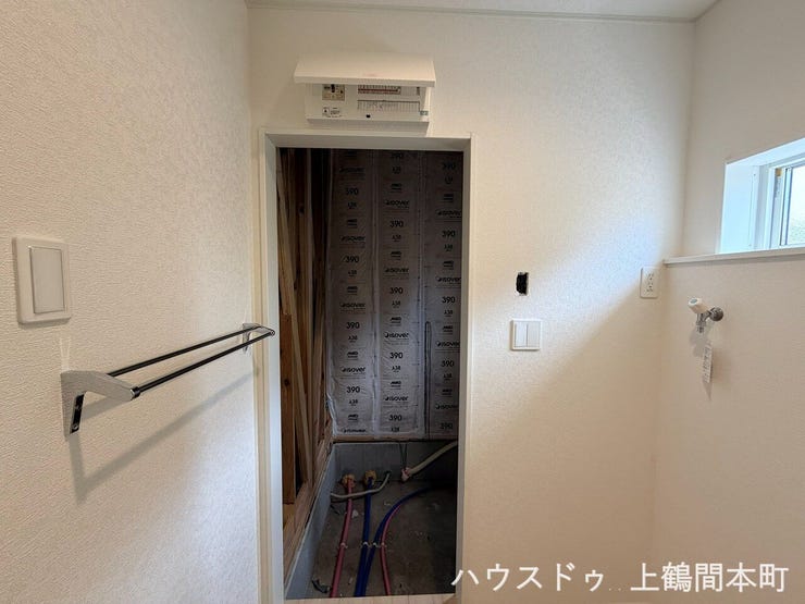 これから浴室が入ります。