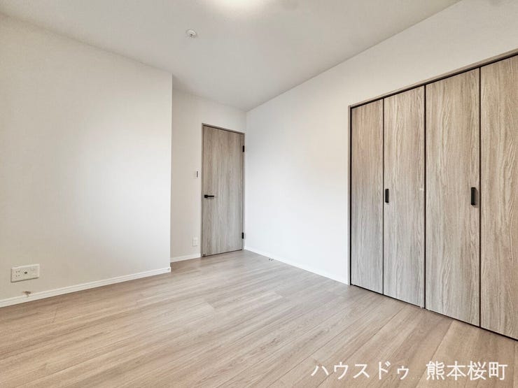 ■5.8帖洋室■心からリラックスできる静けさ、上質な眠りで、毎日をリセットします。明日への活力を養う空間です。