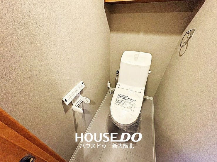 ■白を基調とした清潔感のあるトイレになっています!
■白色はどのような色とも相性がいいので、お客様好みにコーディネートしていただくことができます!