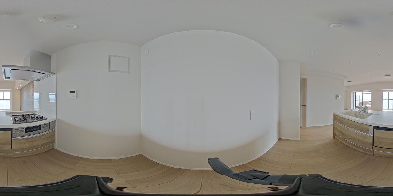 新設された対面キッチンから広々LDKを一望できます。