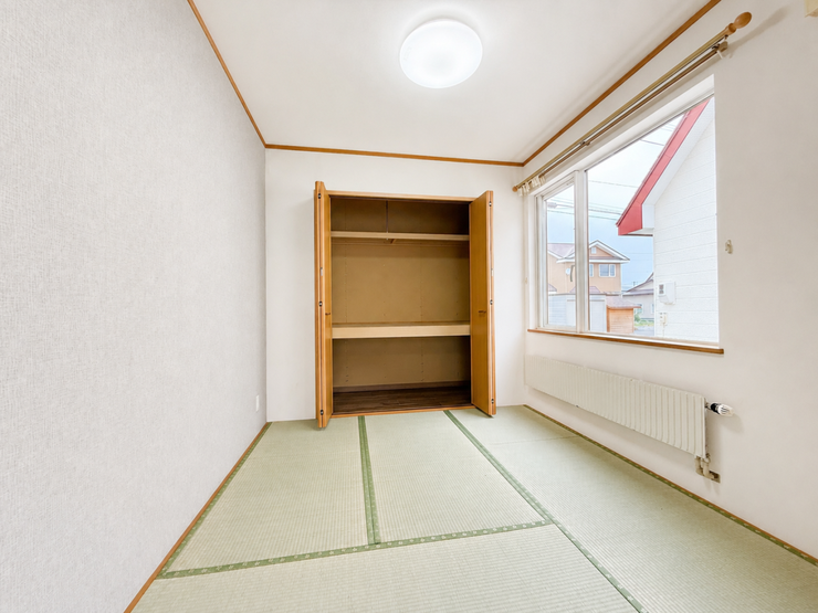 ■リビング横の和室です!
■客間としてもお使いいただけます!