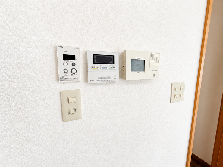 ■設備のスイッチの写真です。