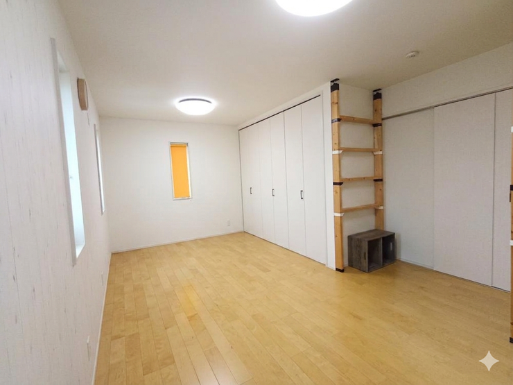この写真はAI技術を用いて家具・調度品等を消去加工しています。(この加工は空室イメージの提案を目的としており、実際の現状とは異なる場合があります。)