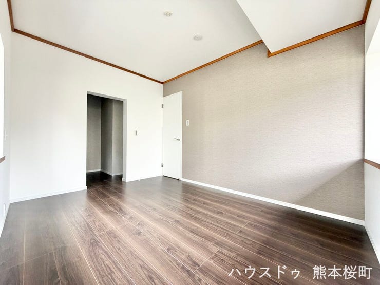 ■2階6帖洋室①■心からリラックスできる静けさ、上質な眠りで、毎日をリセットします。明日への活力を養う空間です。