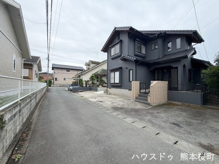 ■理想を叶える新しい暮らしの舞台■高いデザイン性と機能性を兼ね備えた住まい。ここで、家族の新しい物語が始まります。