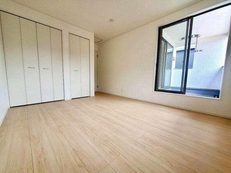 【Bedroom】主寝室や子ども部屋、在宅ワークにも使える洋室。暮らしに合わせて自由にレイアウトできます。