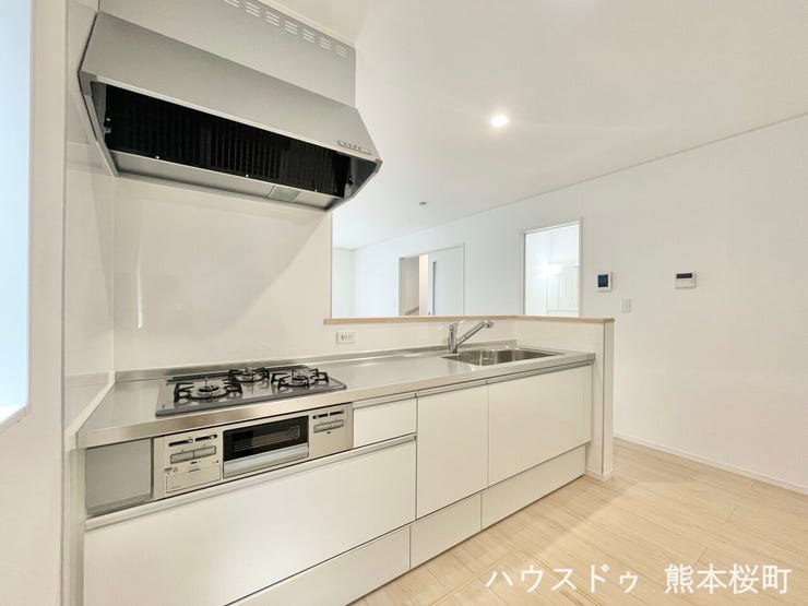 ■家族の「美味しい」が集まる舞台■高い機能性と美しいデザインを両立。料理する人も、待つ人も、笑顔になれる場所です。