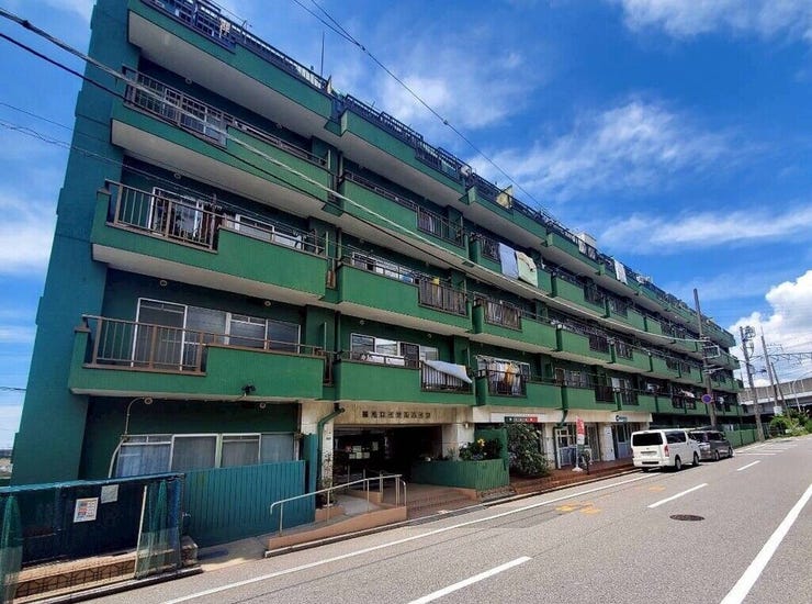 【Exterior】落ち着きのあるシンプルな外観で、長く愛せる住まいに仕上がっています。